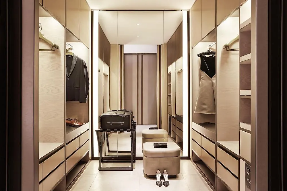Armani Hotel Milano 5*, Milan Italy