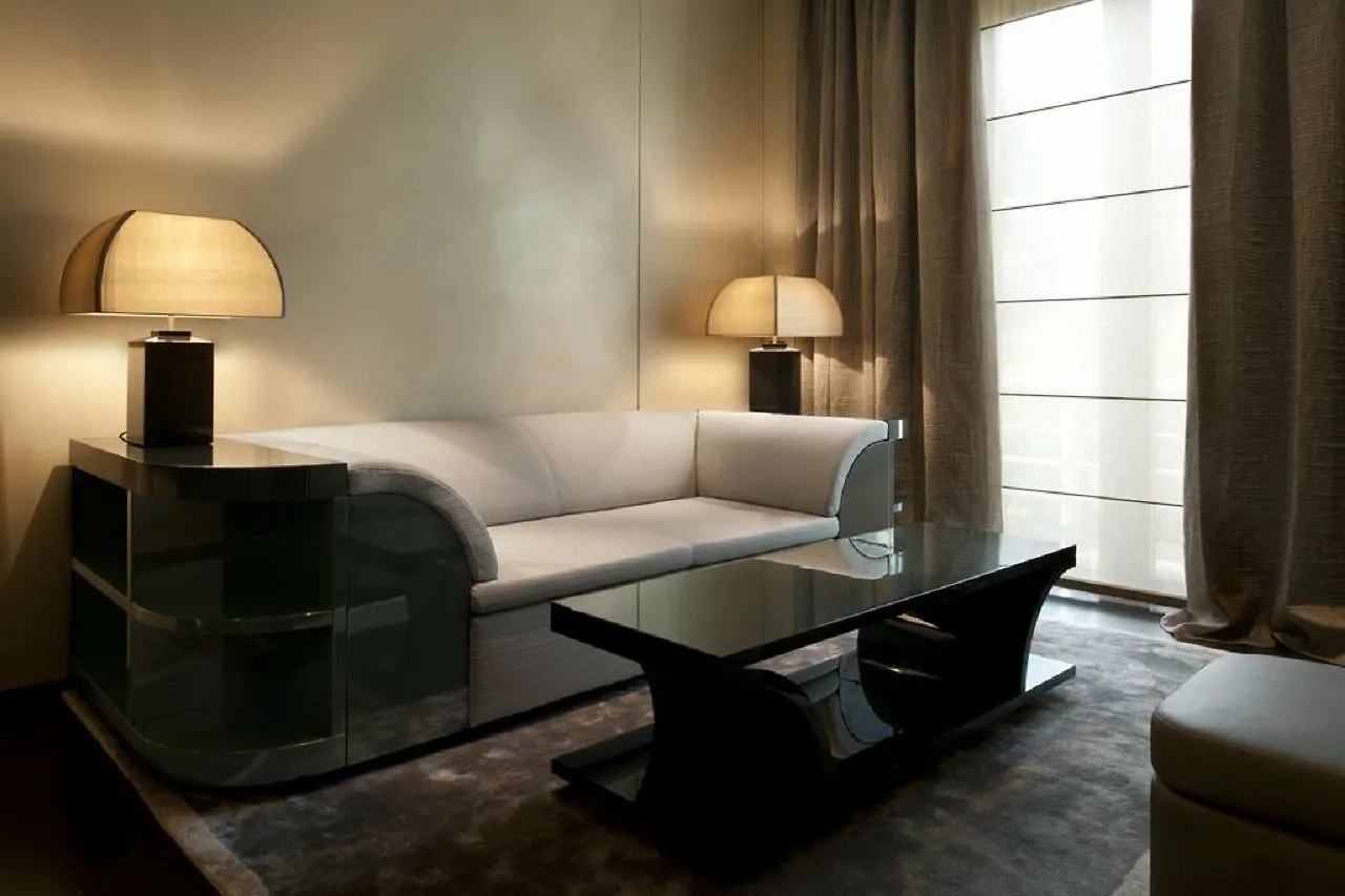 Armani Hotel Milano 5*, Milan Italy