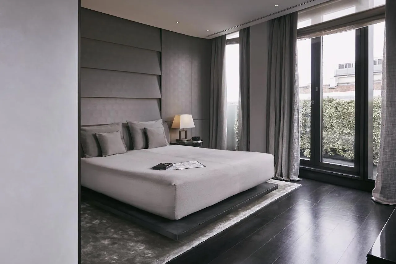 Armani Hotel Milano  Milaan